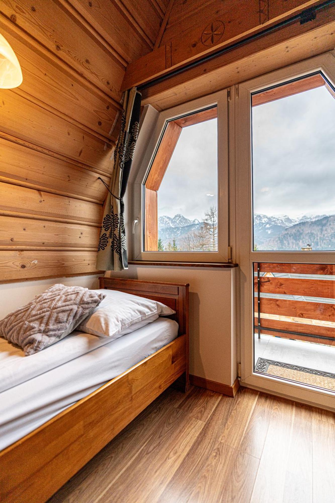 Apartamenty Pod Sloncem 코스실리스코 외부 사진